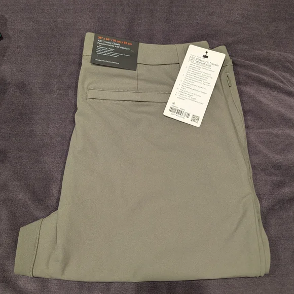 NWT Lululemon ABC Classic Fit Trousers, Warpstreme, 36 X 34 - Picture 3 of 4